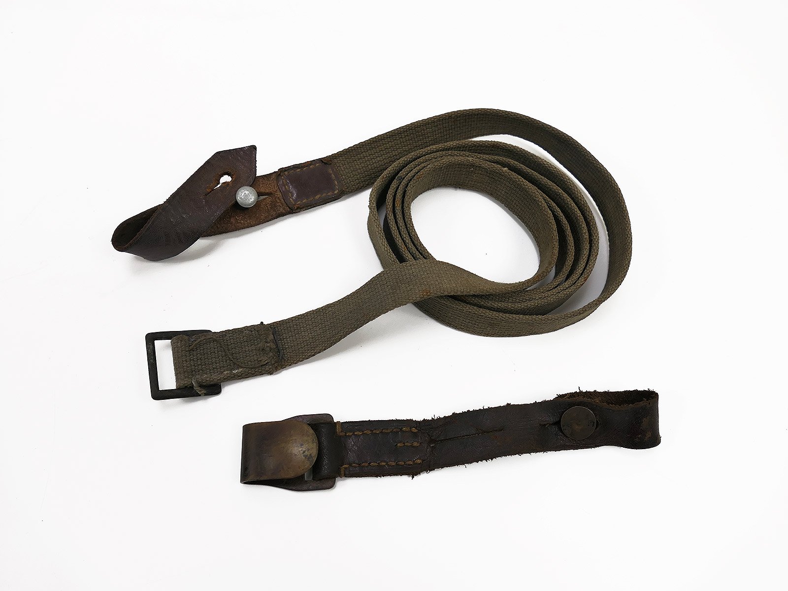 SET Original lange Beriemung Gasmaskendose langer + Kurzer Riemen Leder Gasmaskenbehälter