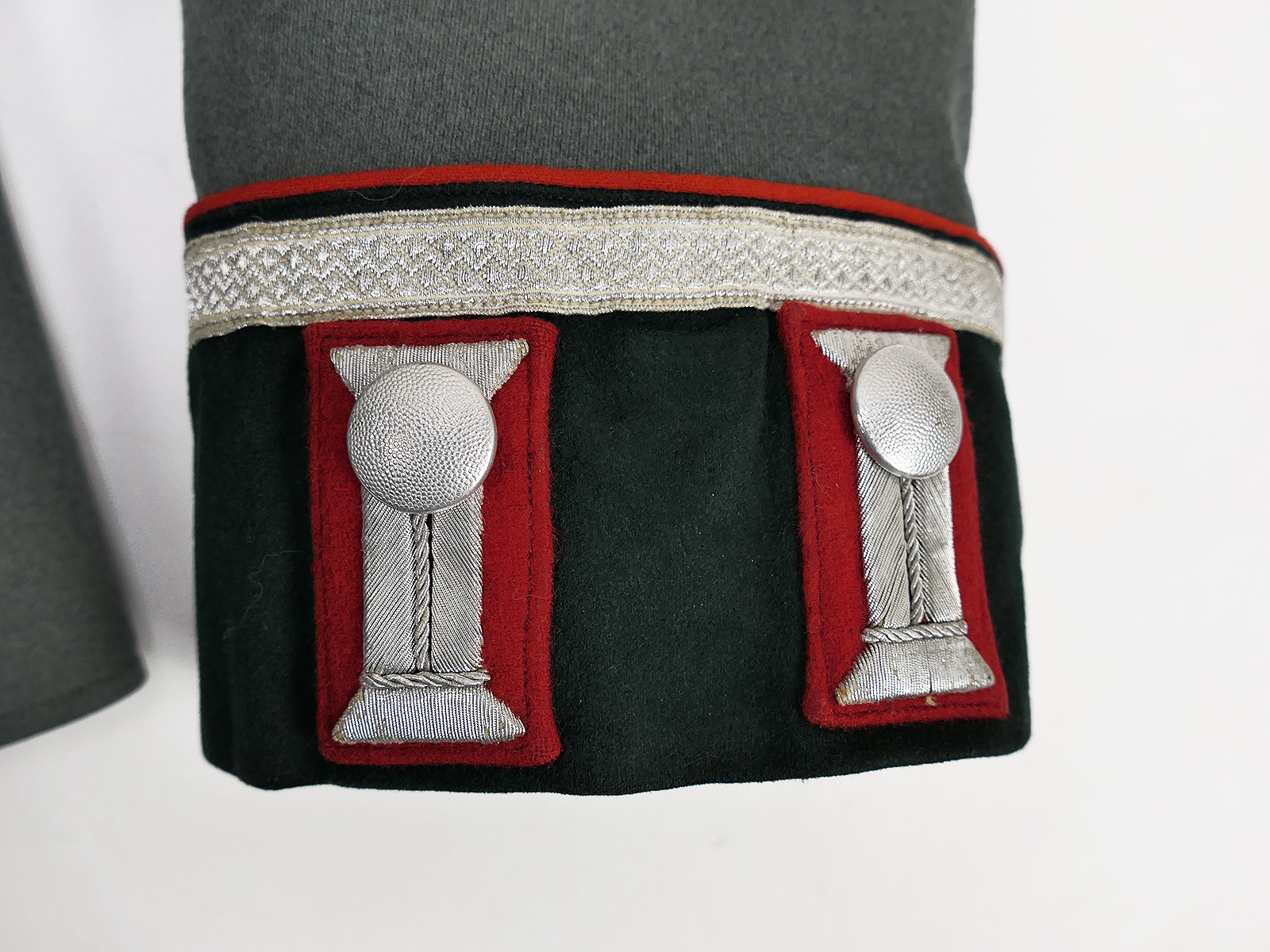 Uniform Ensemble Original Wehrmacht Parade Waffenrock Unteroffizier Artillerie mit Uniformhose COLLECTION