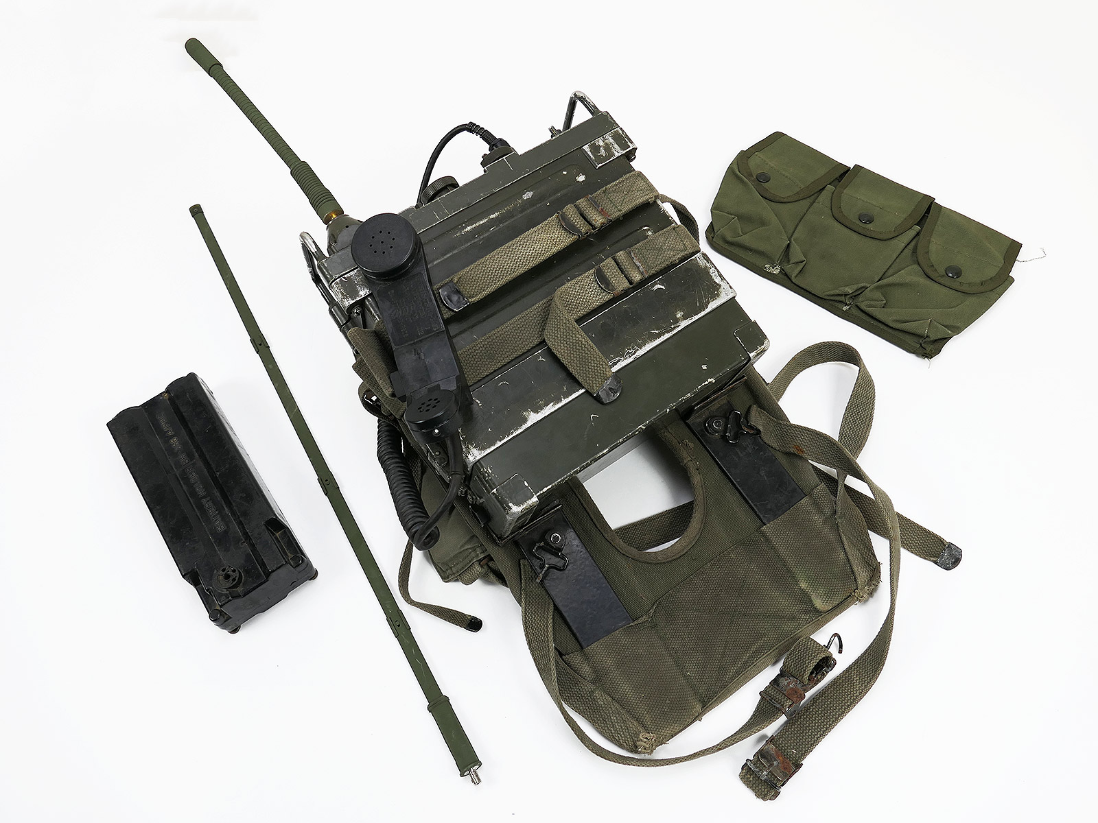 US ARMY Funkgerät RT-84 / PRC-77 Nachfolger Tadiran Radio Receiver + Antenne Handapparat Tasche