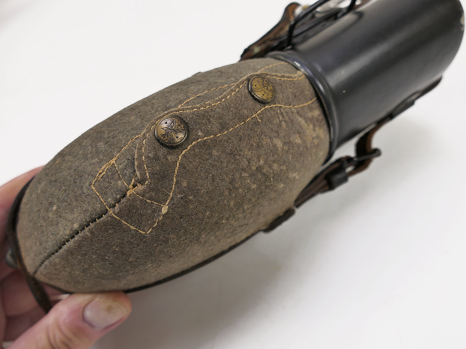 Wehrmacht Feldflasche mit Alu Becher COLLECTION BATTLE WORN
