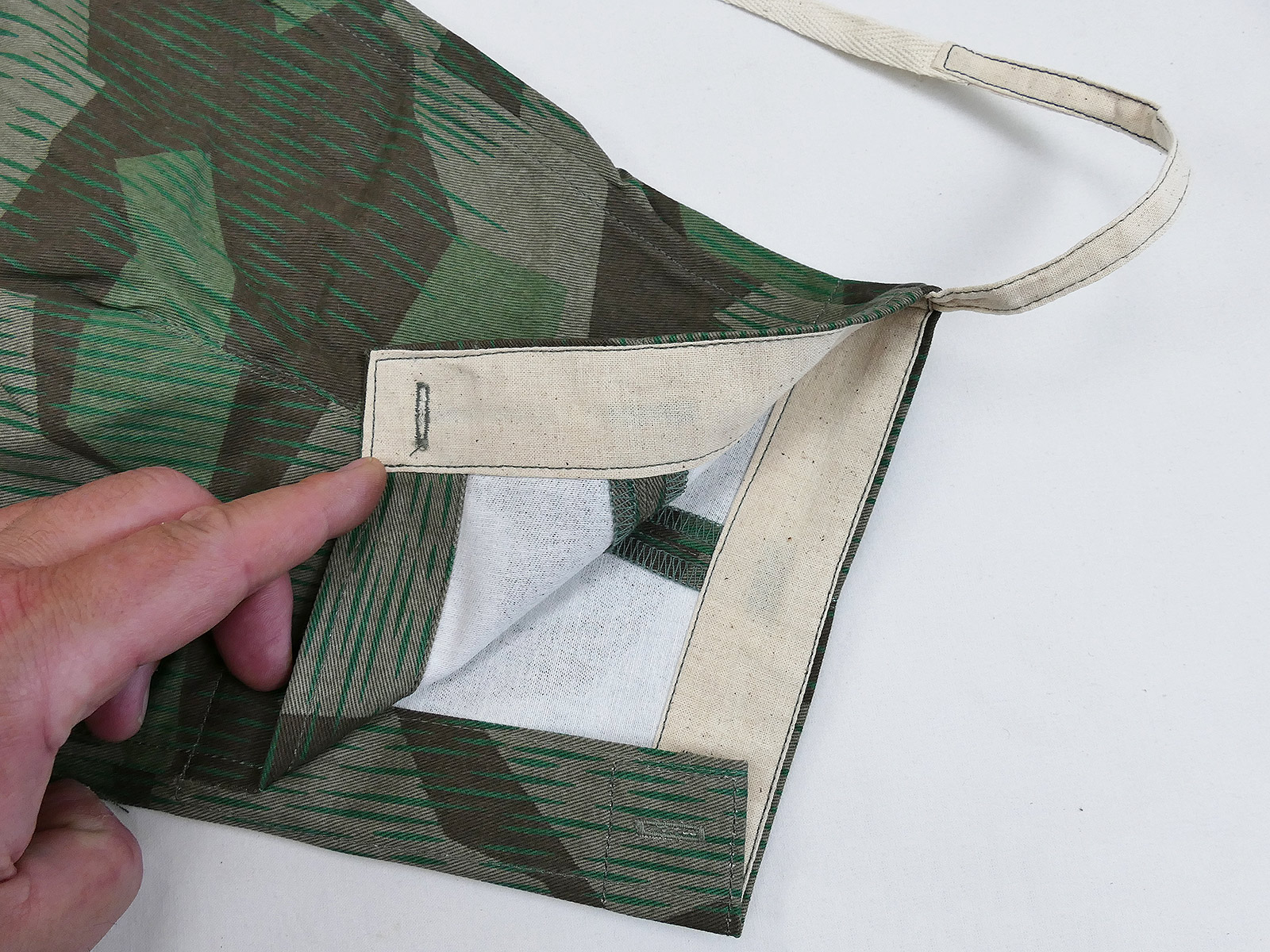 P1390907akXued4xdWeg6