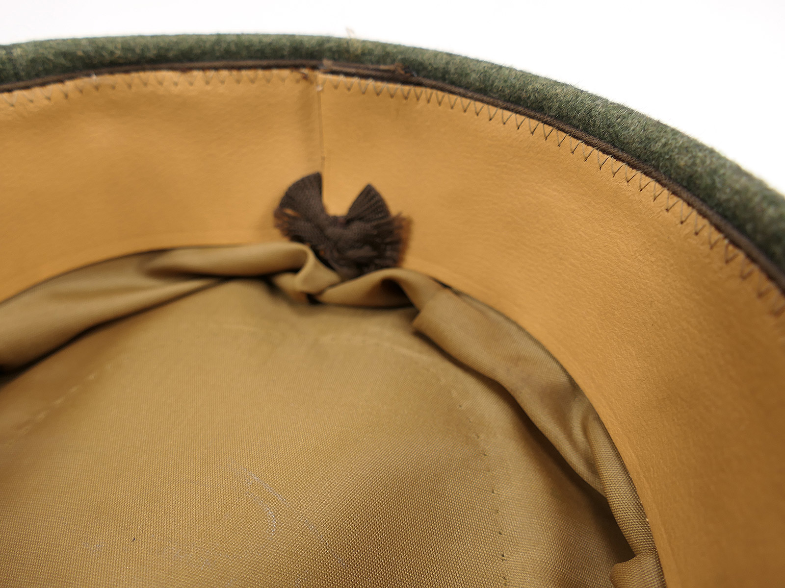 Wehrmacht Infanterie Schirmmütze Offizier Crusher Cap mit Mützenadler / Kokarde COLLECTION
