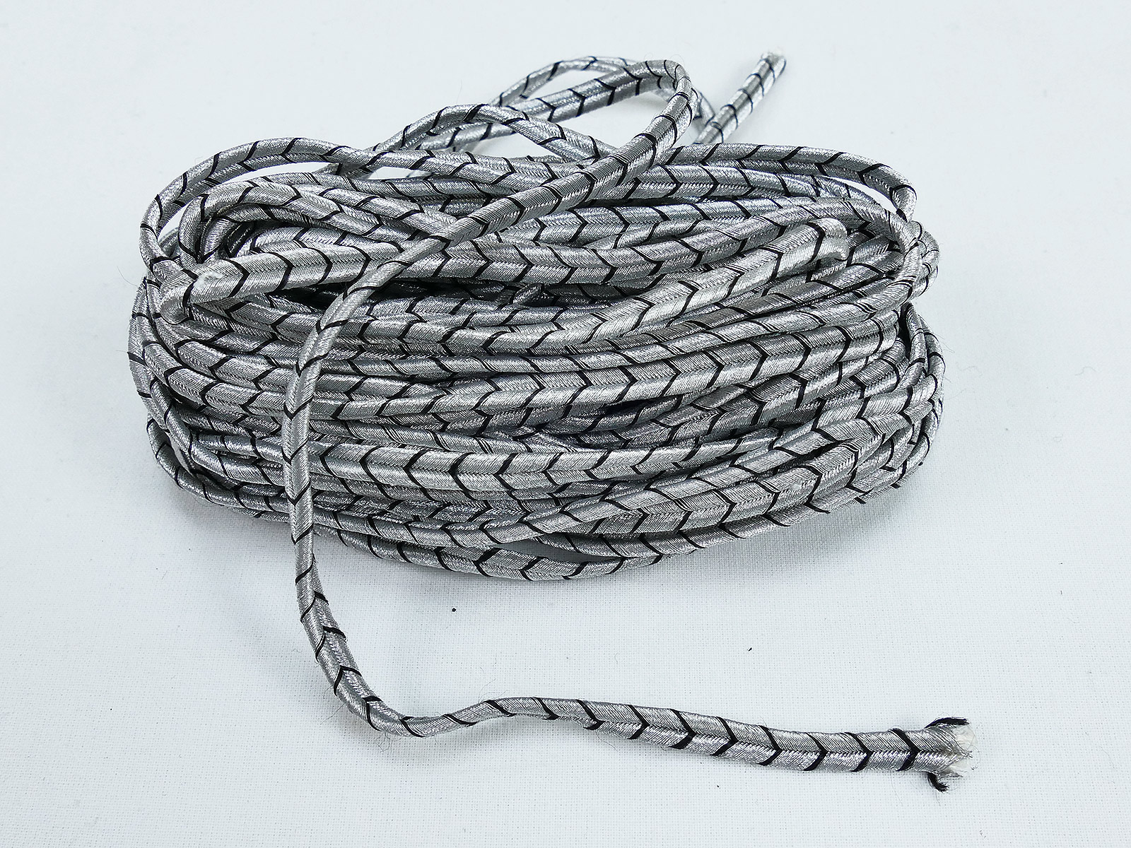 Original Litze Tresse Schulterklappen Silbern mit schwarzen Durchzügen Breite 5mm Länge 100cm