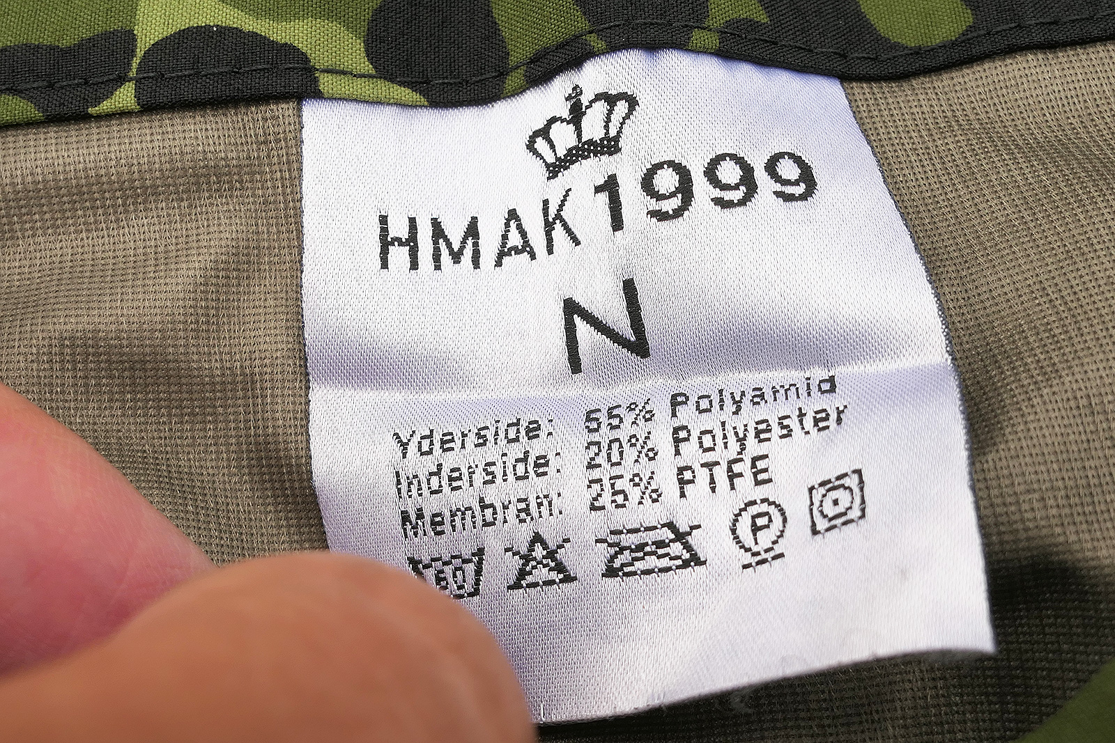 P1550189