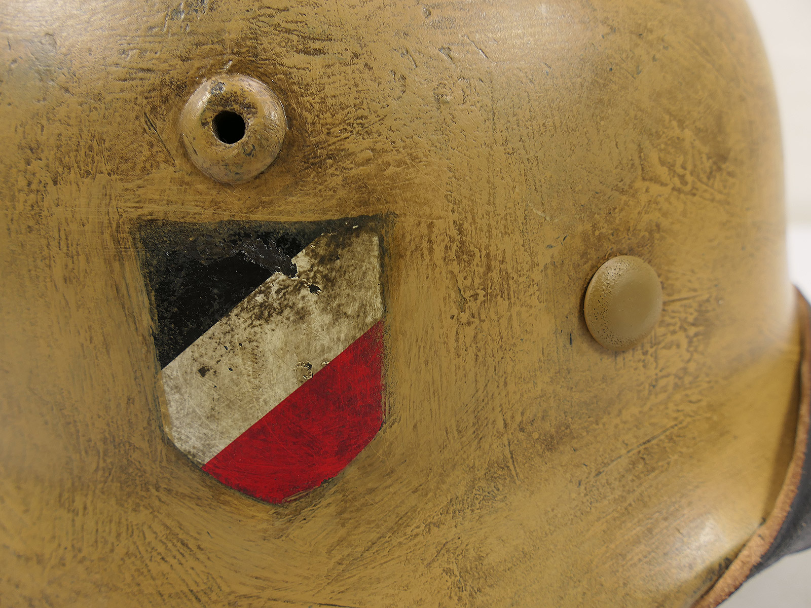 Wehrmacht DAK Afrikakorps Stahlhelm TYP M35 mit Helmfutter Gr.58 Tropenhelm BATTLE WORN
