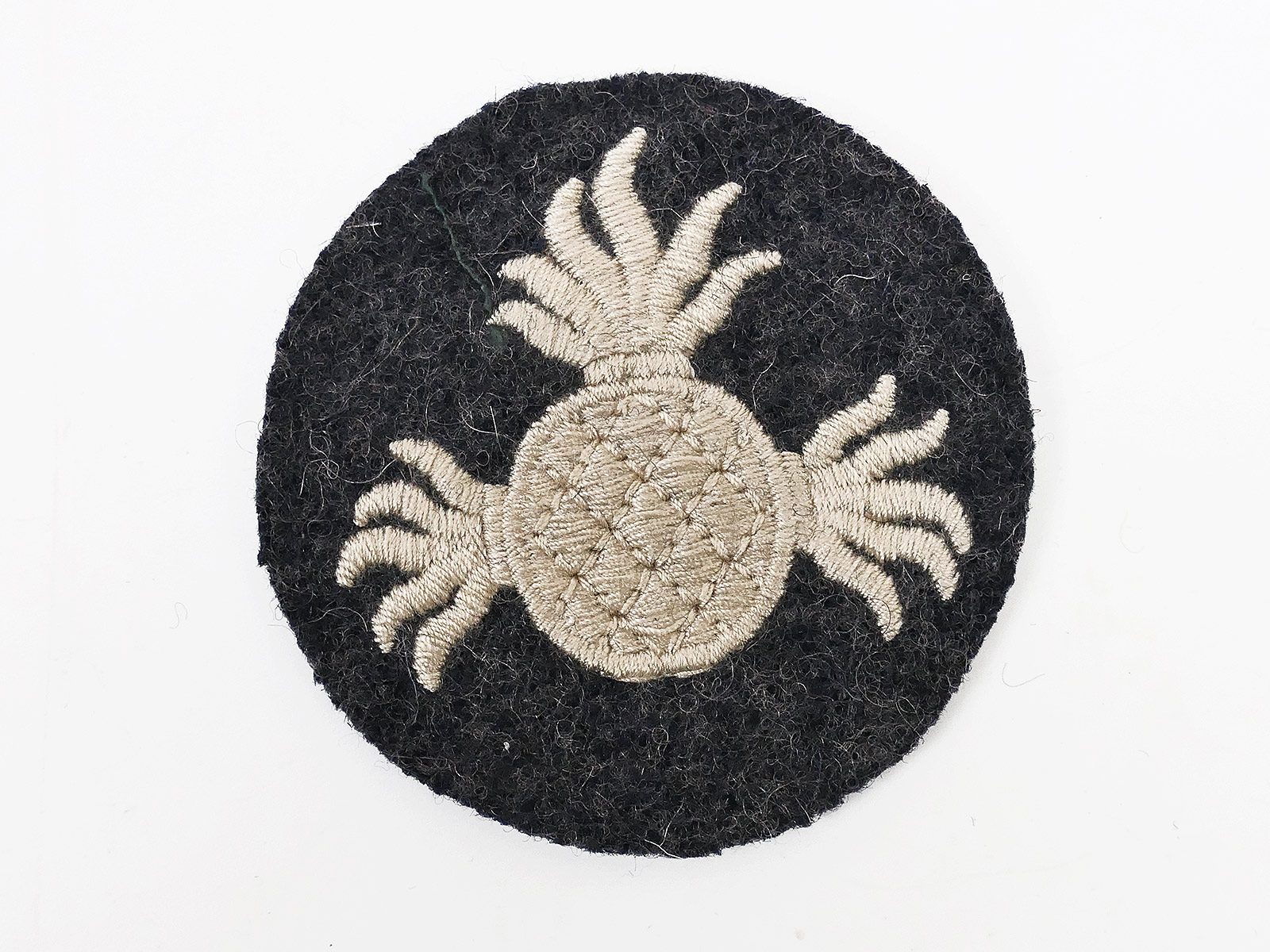 P1157922 Luftwaffe Tätigkeitsabzeichen Waffen Unteroffizier f. schwere Bomben Abzeichen