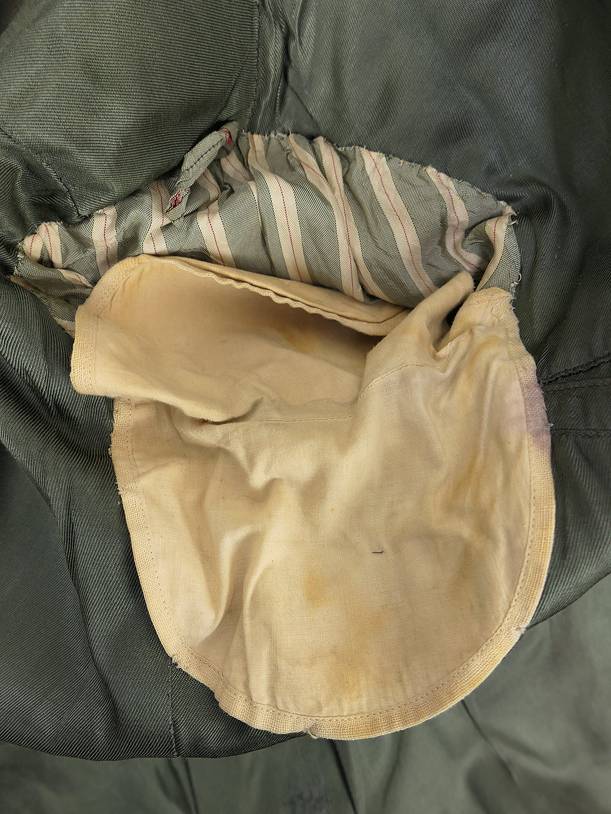 Uniform Ensemble Original Wehrmacht Parade Waffenrock Unteroffizier Artillerie mit Uniformhose COLLECTION