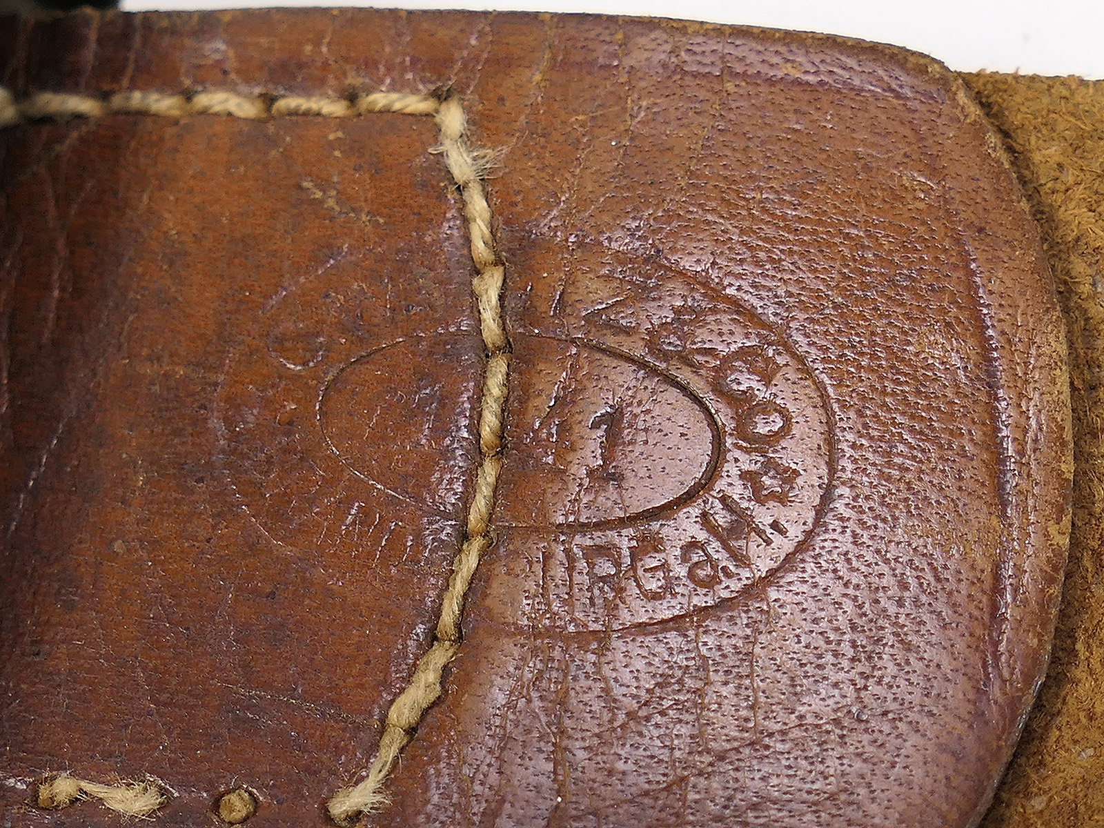 Wehrmacht Koppelschloss C.W. Motz 1941 Brandenburg / Havel mit Lederzunge COLLECTION BATTLE WORN