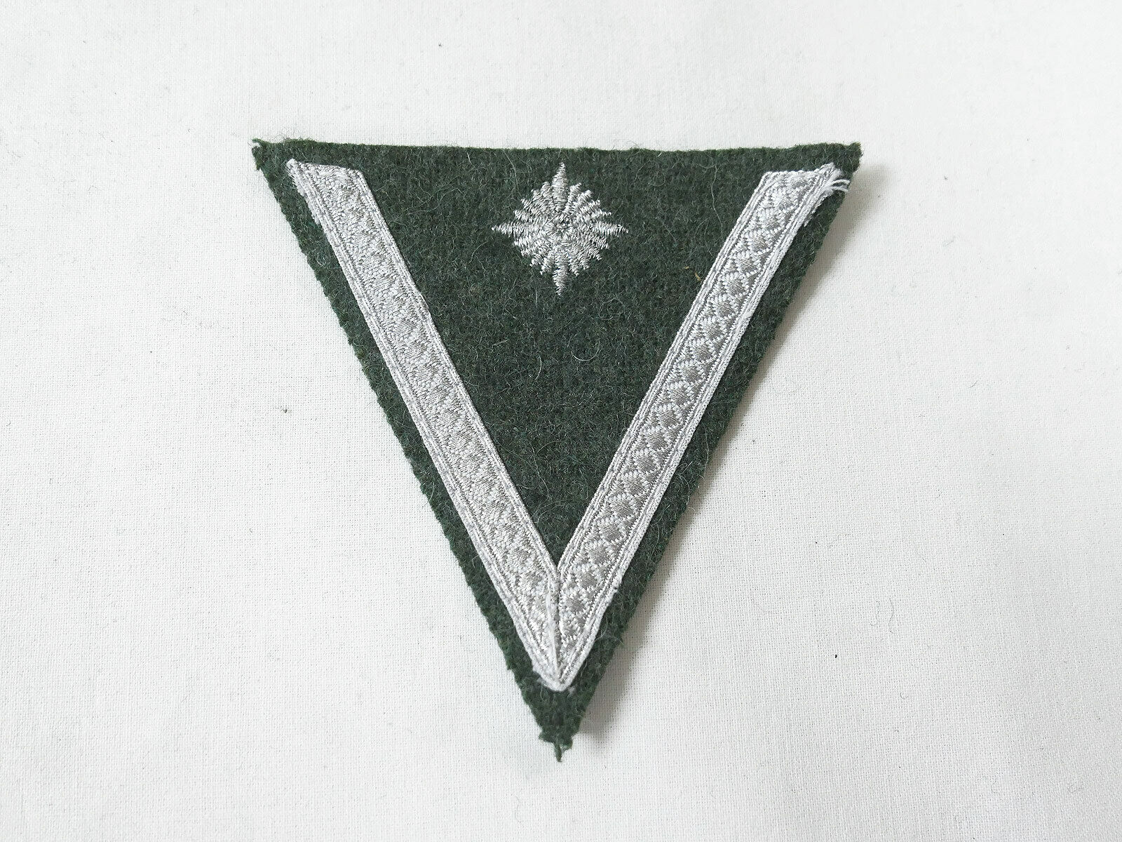 s-l1600-19ymsdOGvd4o4hk WH M40 Obergefreitenwinkel Winkel Obergefreiter > 6 Dienstj. Feldbluse Abzeichen