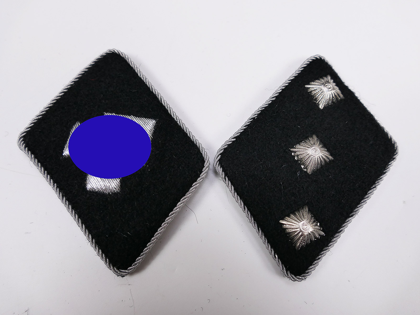 P1546112 Waffen SS Kragenspiegel Untersturmführer Waffen Gebirgs Div. PRINZ EUGEN für Feldbluse Uniform