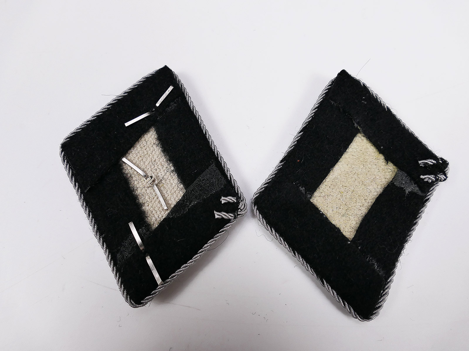 P1546109