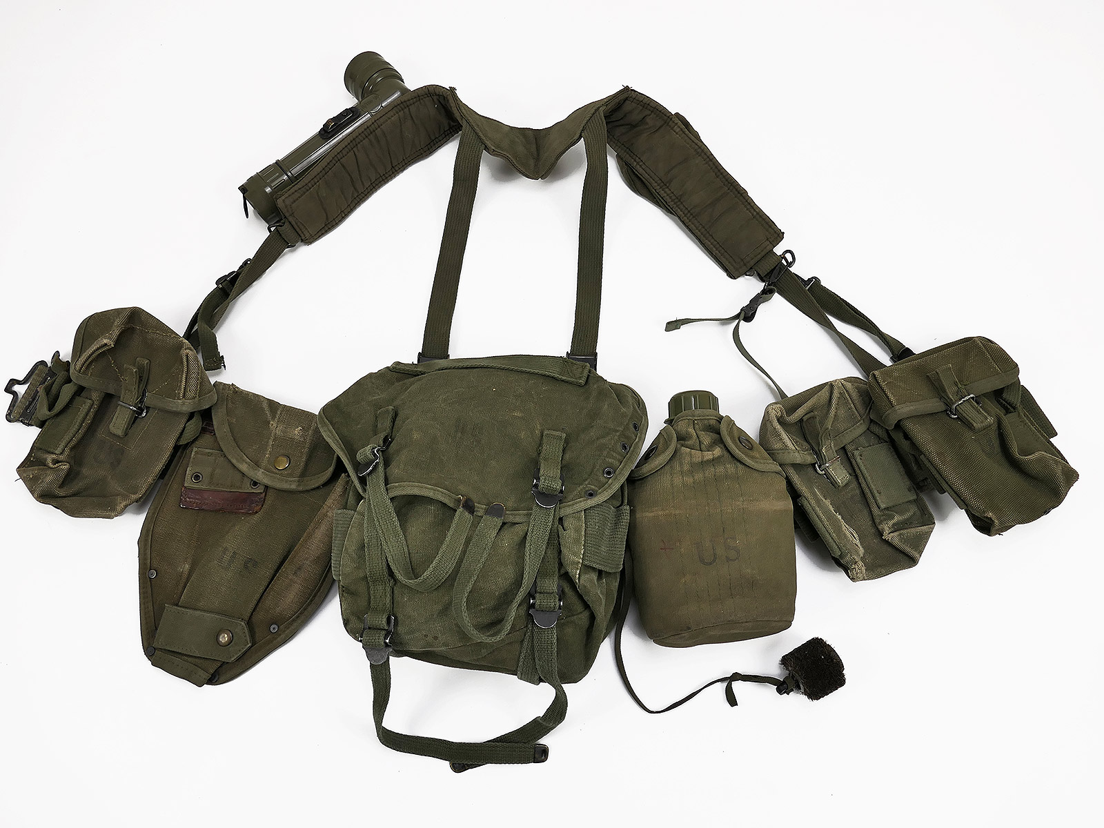 #CC/ US Army Vietnam Sturmgepäck M-1956 Pack - Pistol Belt Bags Pouches Buttpack Suspenders Feldflasche