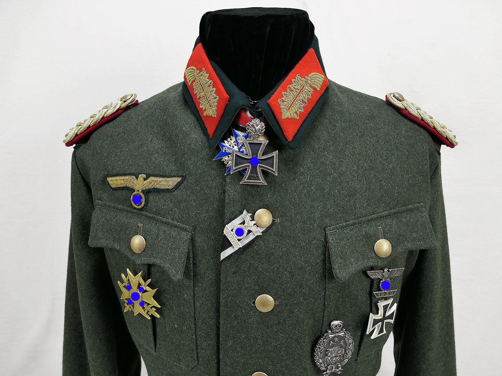 Wehrmacht M36 Uniform Feldbluse General Gr.54 mit Ritterkreuz Pour Le Merite Spanienkreuz effektiert