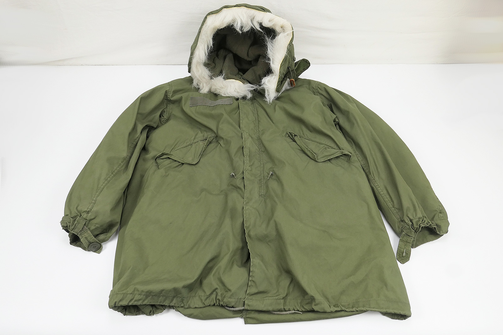 US Army Parka M-1965 Extreme Cold Weather + Liner + Fellkapuze oliv Medium