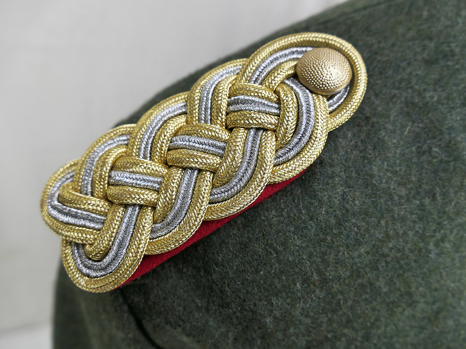 Wehrmacht M36 Uniform Feldbluse General Gr.54 mit Ritterkreuz Pour Le Merite Spanienkreuz effektiert