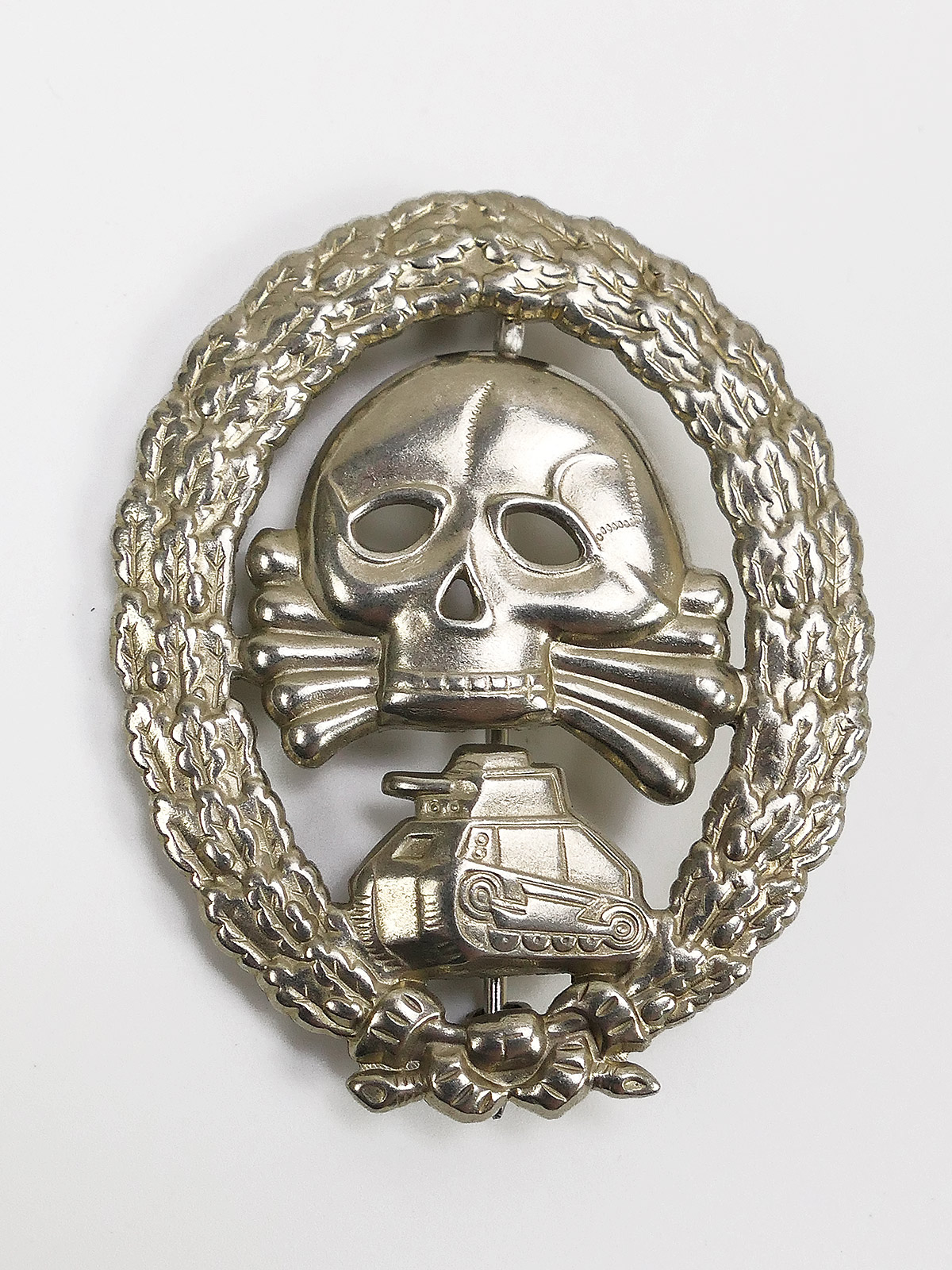 P1601978 Panzerkampfwagenabzeichen Legion Condor Panzerkampfabzeichen