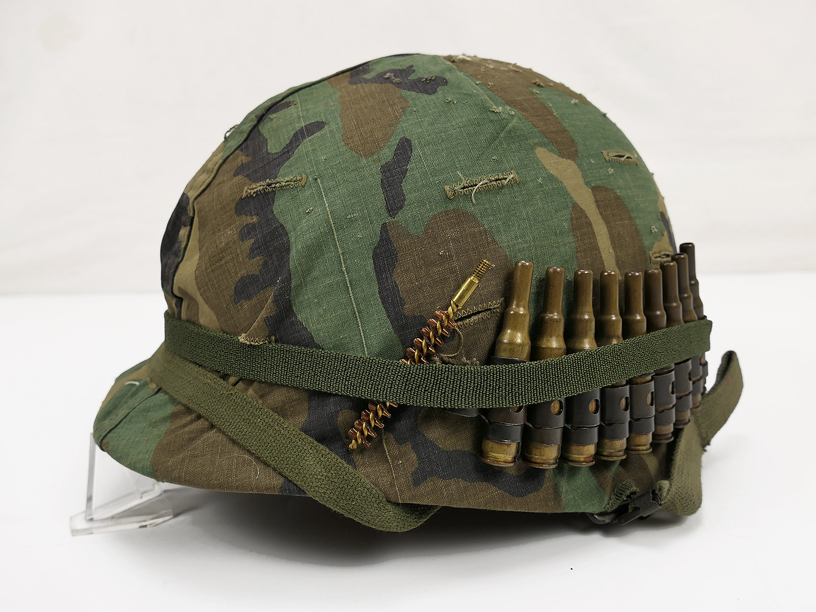#5 US ARMY M1 Stahlhelm Vietnam mit ERDL Helmbezug und Zubehör NAM  #5 US ARMY M1 Stahlhelm Vietnam mit ERDL Helmbezug und Zubehör NAM