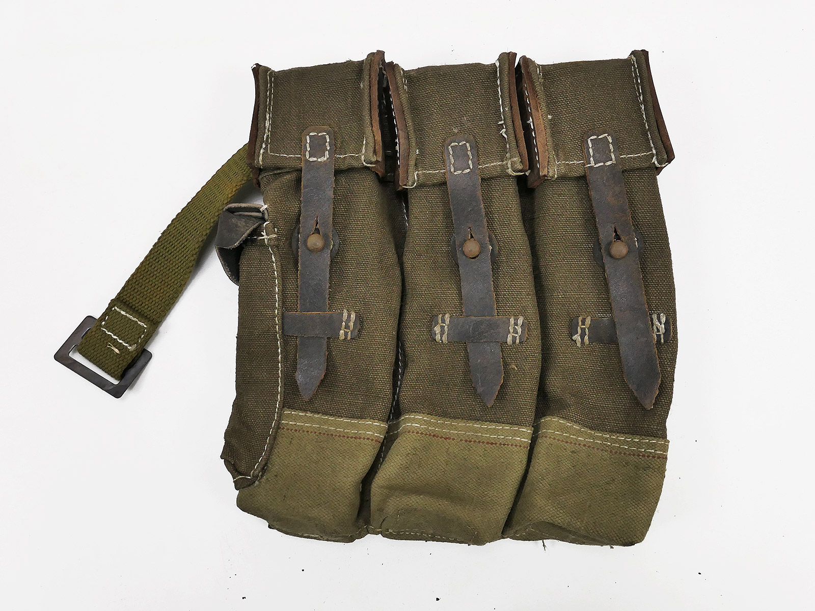 #EZ8 Wehrmacht 1x Magazintasche Sturmgewehr 44 STGW44 MP44 ROTER Faden