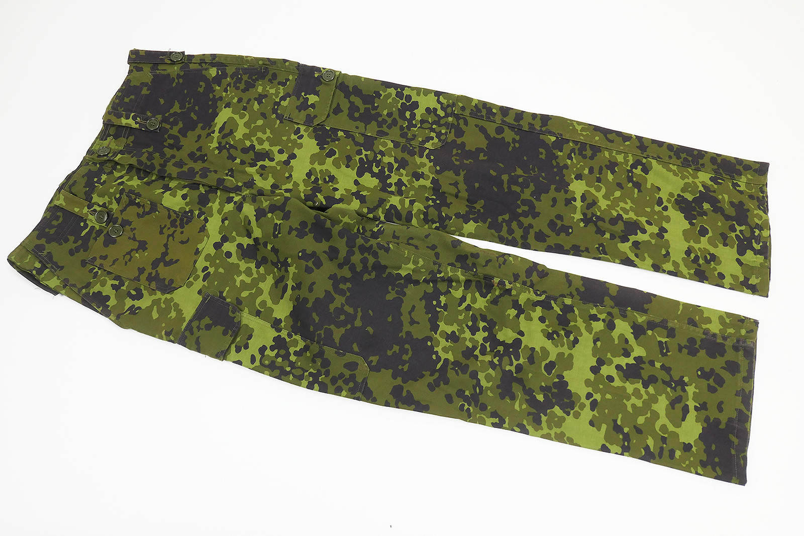 P1550984 Dänemark Combat camouflage trousers grün Flecktarn HMAK 1981 Feldhose Tarnhose DK Gr.33