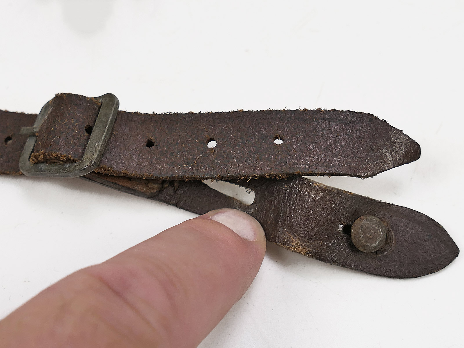 Einzelstück Vintage Kinnriemen Antik für Luftwaffen Stahlhelm Helmfutter M35 M40 M42 COLLECTION