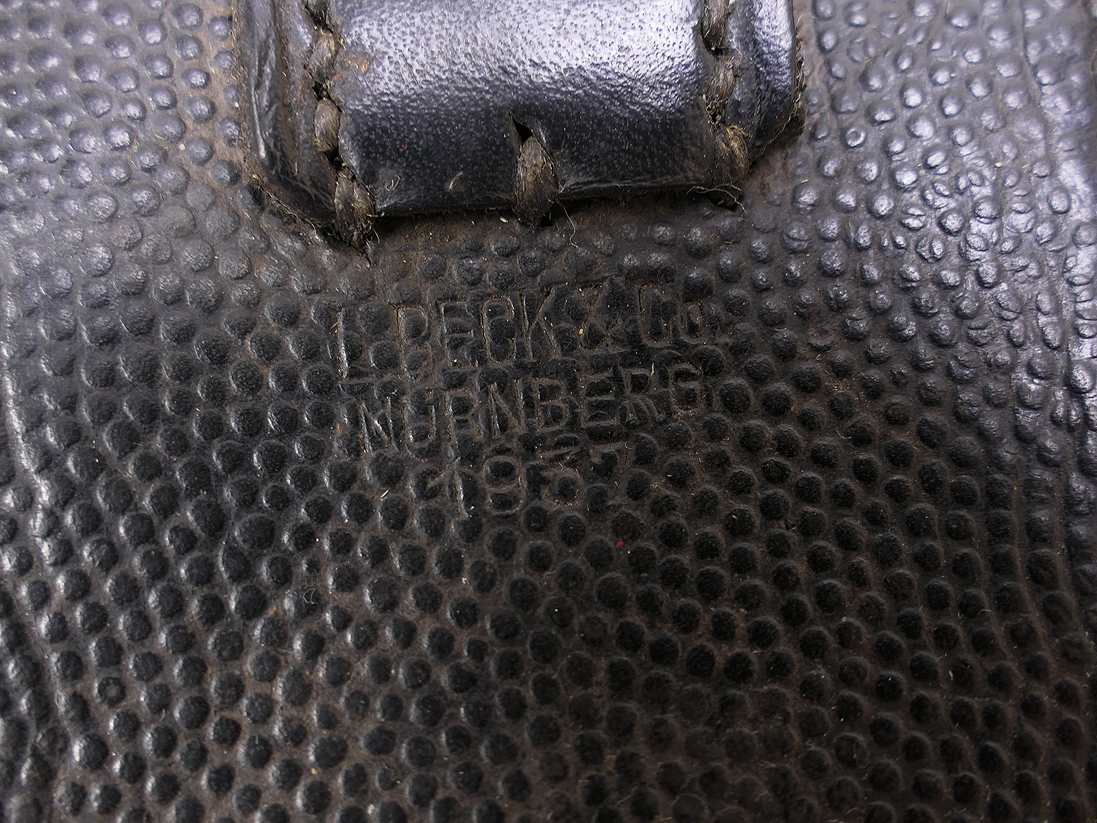 Einzelstück - Wehrmacht K98 3er Patronentasche schwarz ORIGINAL mit Hersteller 1937 COLLECTION