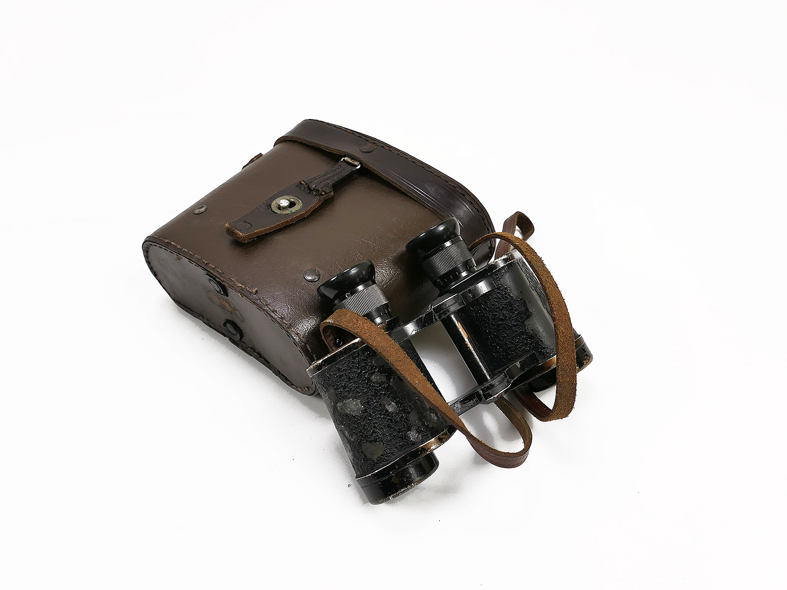 Wehrmacht Fernglas Dienstglas beh 6x30 Strichplatte mit Lederköcher