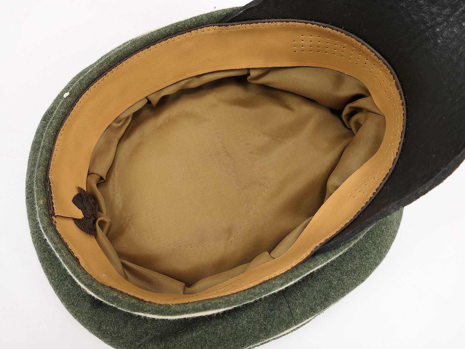 Wehrmacht Infanterie Schirmmütze Offizier Crusher Cap mit Mützenadler / Kokarde COLLECTION