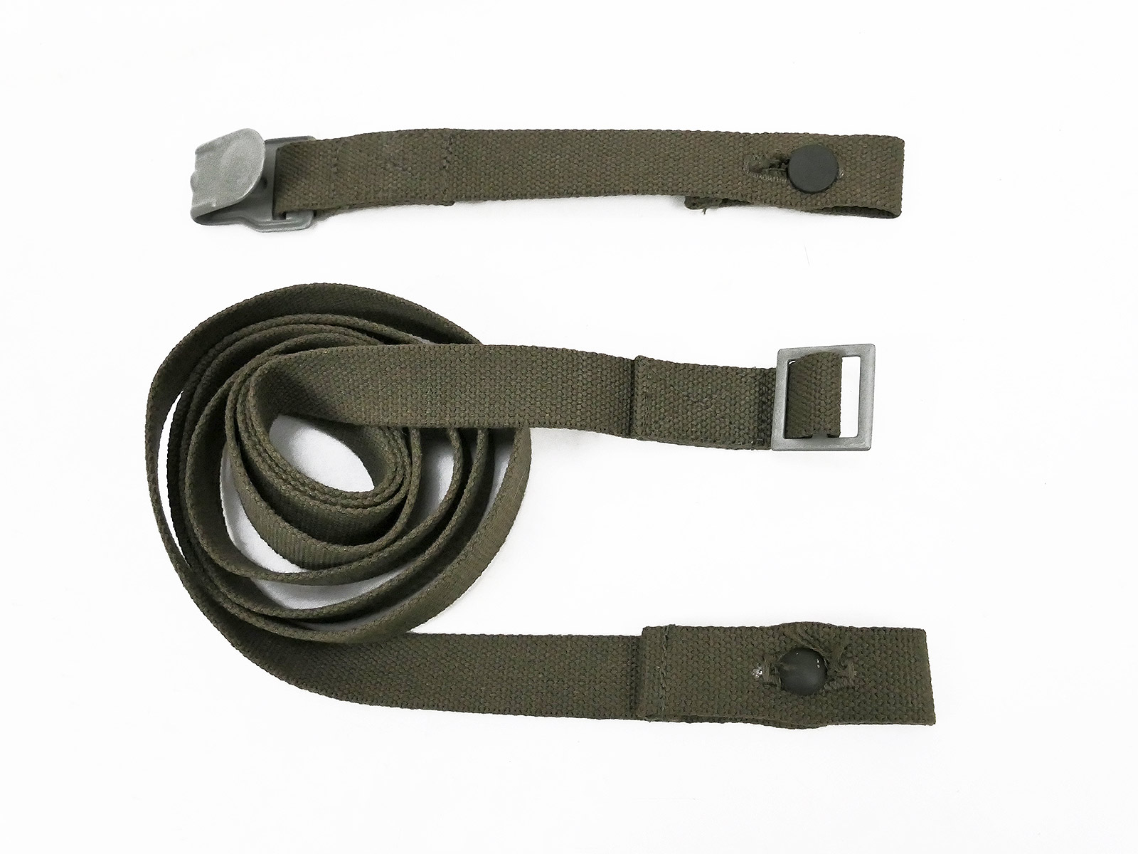 Wehrmacht Beriemung Gasmaskendose 2-teiliger Riemen für Gasmaskenbehälter (Fa)