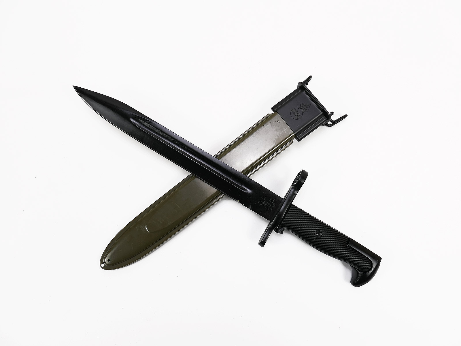 US Army WW2 M1 Bajonett in Scheide M7 für M1 Garand (Repro)