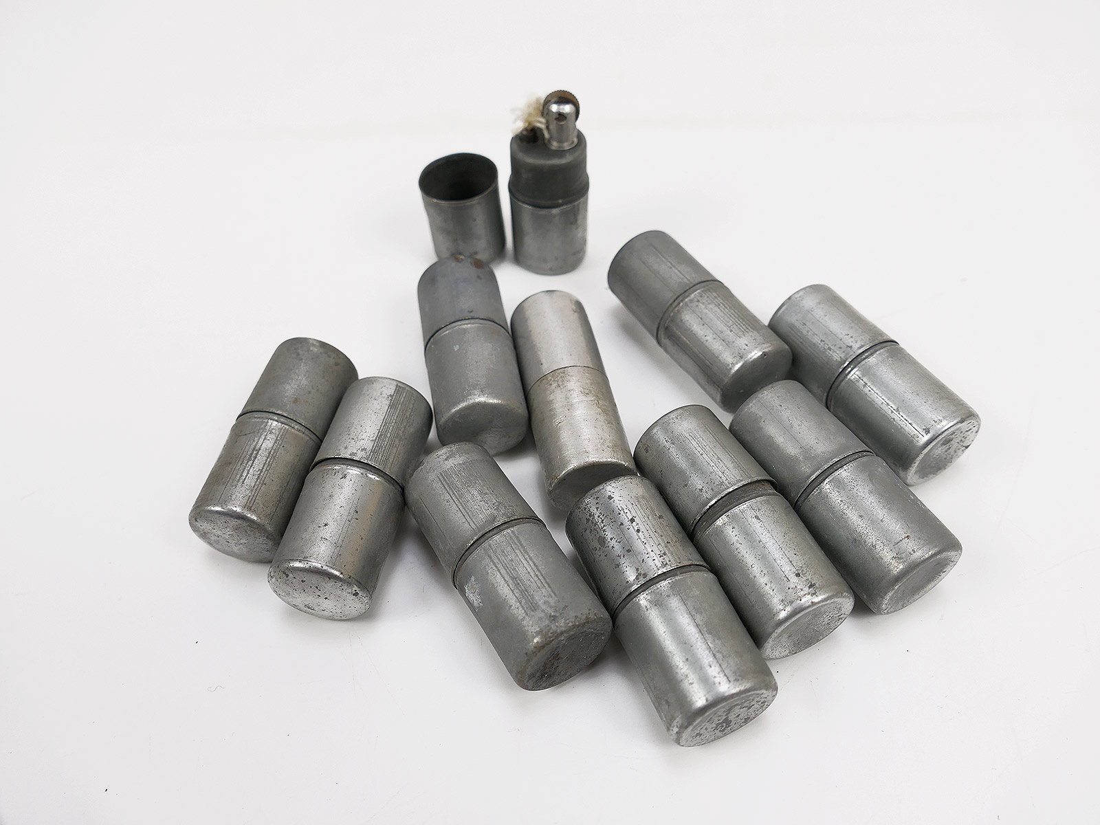 Wehrmacht / Luftwaffe Kantinenware Einfaches Benzinfeuerzeug Feuerzeug