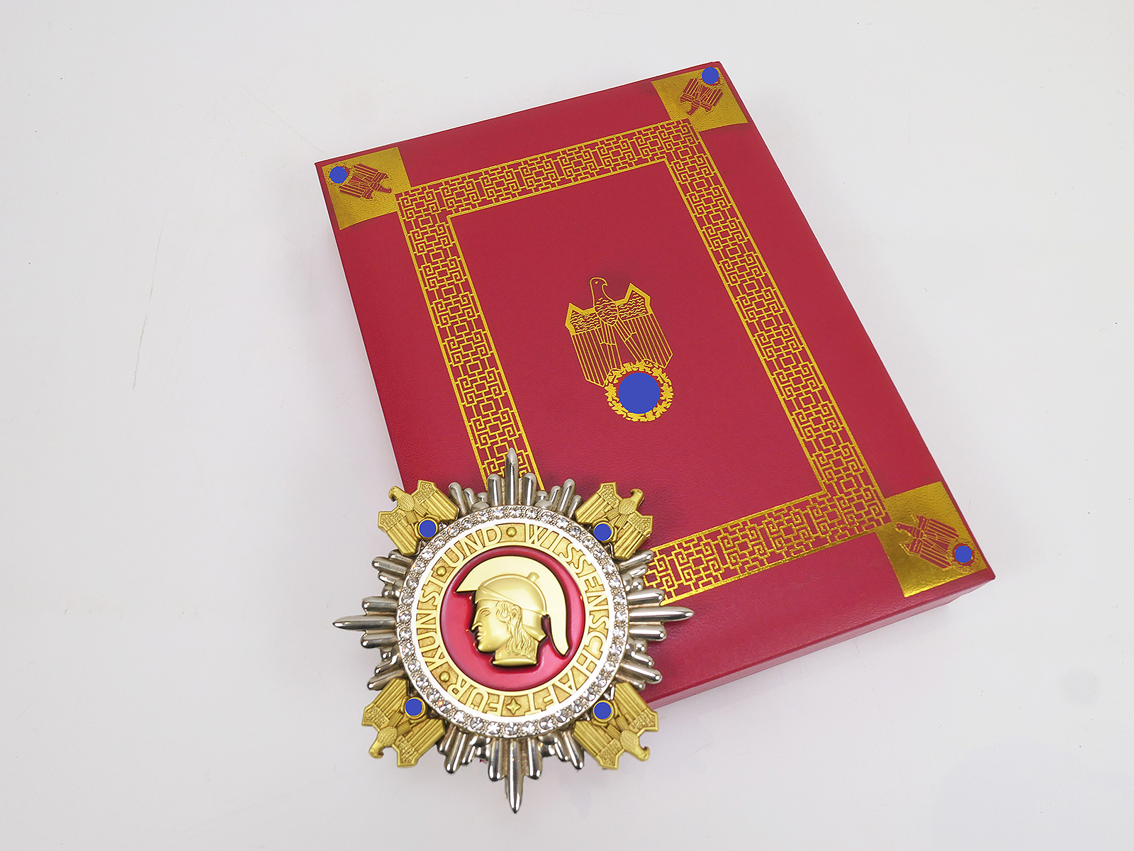 Bruststern Deutscher Nationalpreis für Kunst und Wissenschaft im Groß Etui Bruststern Deutscher Nationalpreis für Kunst und Wissenschaft im Groß Etui