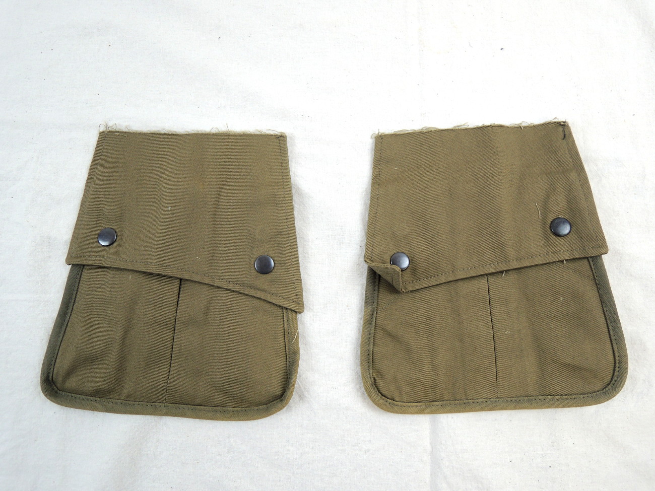 US WW2 2x Tasche -groß- für Feldjacke / PARATROOPER POCKETS M42 Jacke