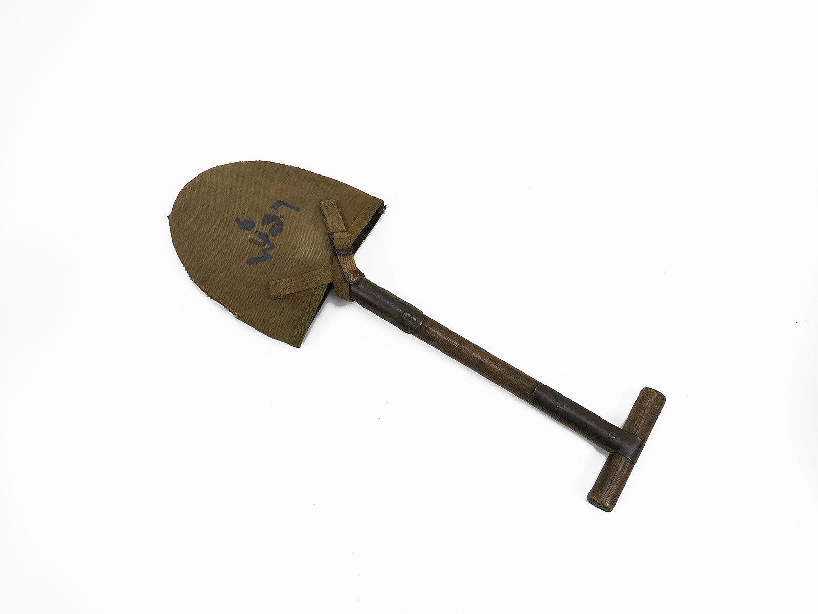  Original US Army WW2 T-Shovel M-1910 / Schaufel Spaten + shovel cover Spatentasche BATTLE WORN NORMANDIE