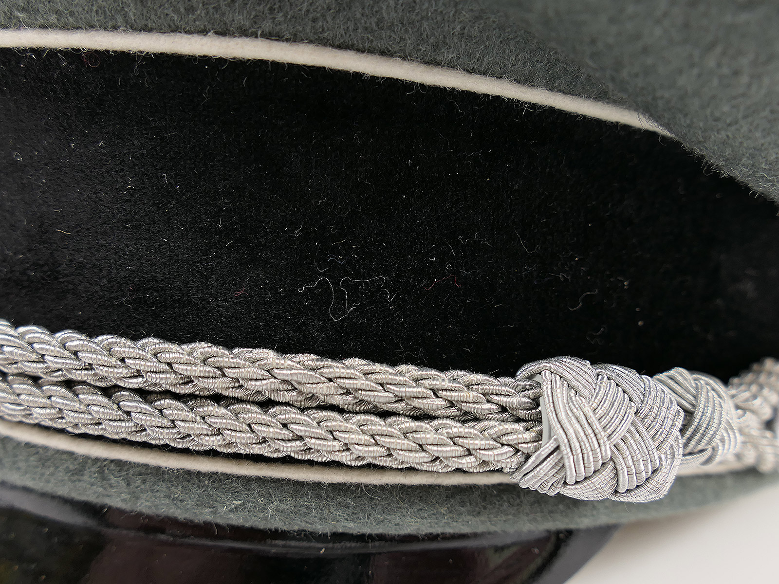 Waffen SS Schirmmütze Offizier Gr.58 Top Museumsanfertigung mit Metall Effekten