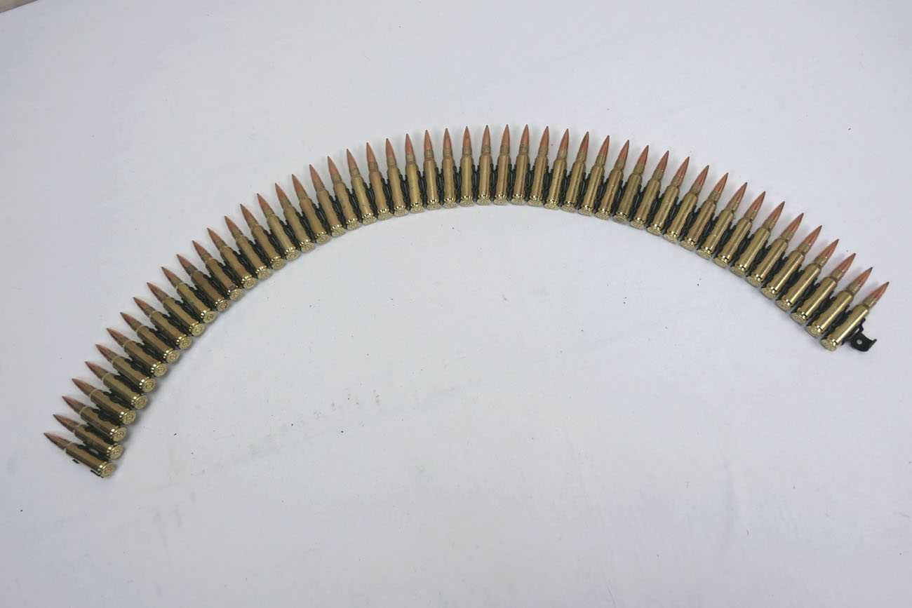 US Army M60 Munitionsgurt Cal.7,62 Vietnam Munition 50x Schuß Deko delaboriert Nato
