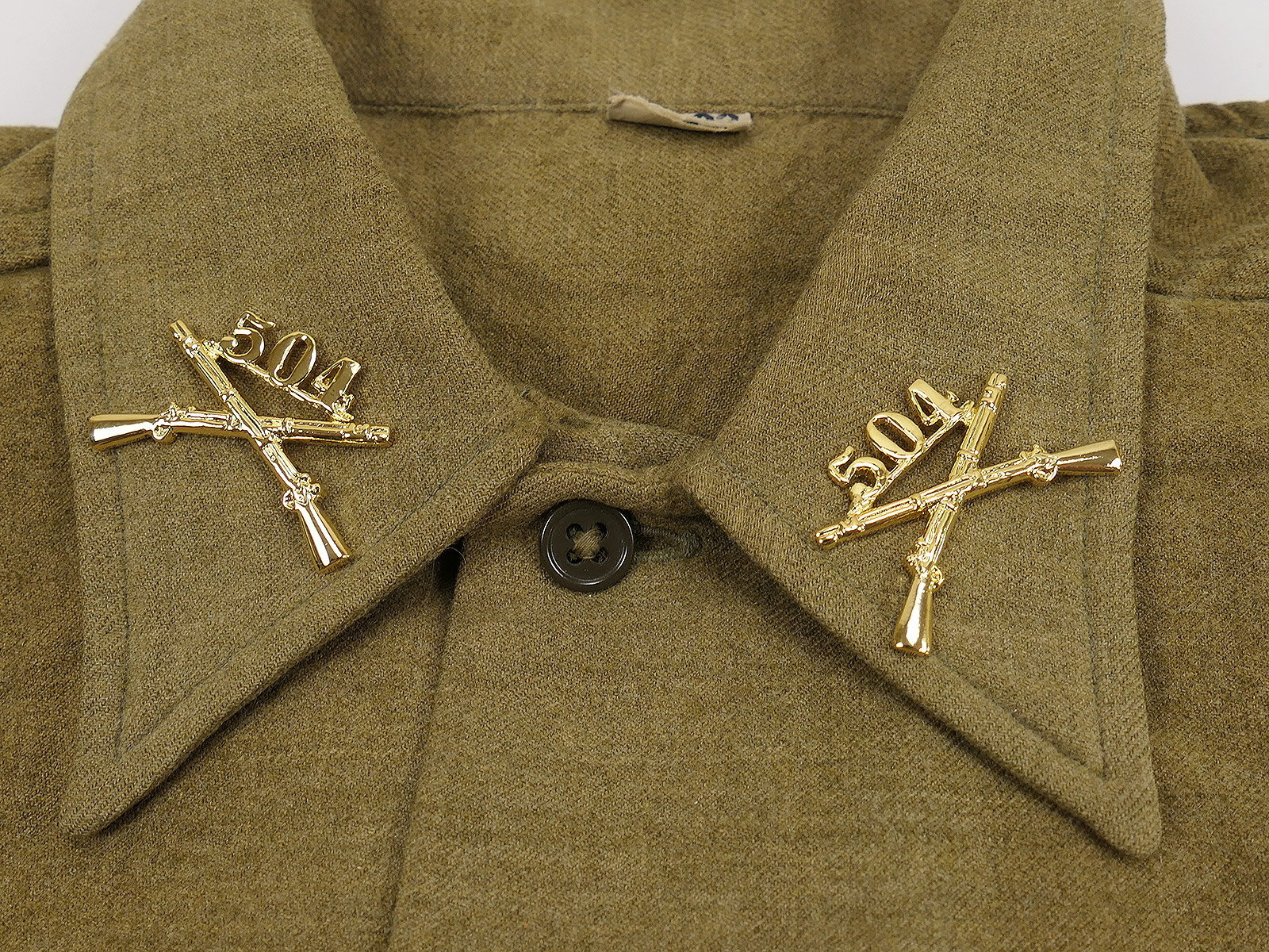 US Army 504th Parachute Infantry Reg. PIR BOS officer branch of service Kragenabzeichen Insignia 