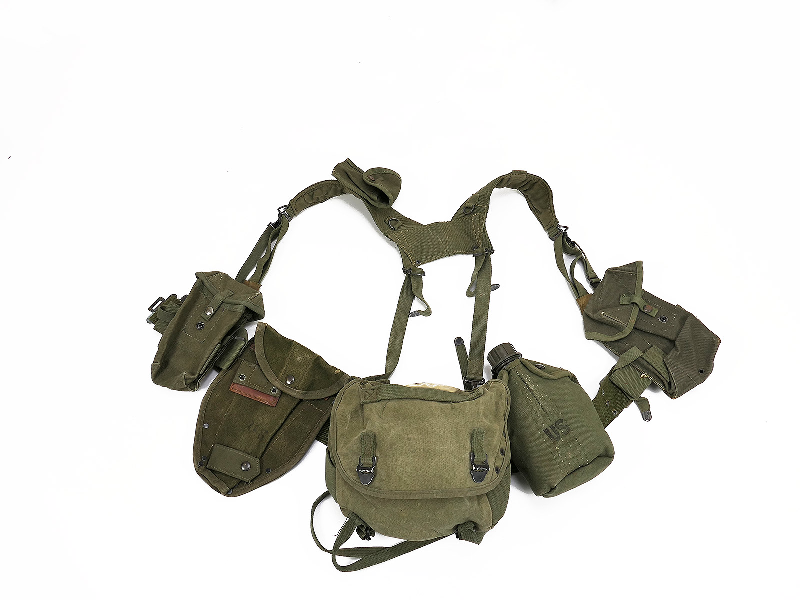 Typ M-1956 Webbing US Army Vietnam Sturmgepäck - Butt Pack Pistol Belt Suspenders Feldflasche ANSEHEN