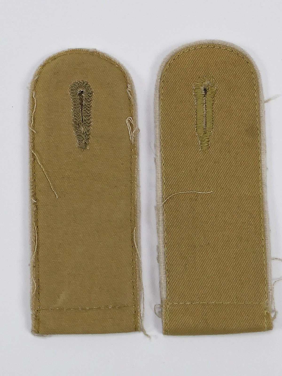 P1589814