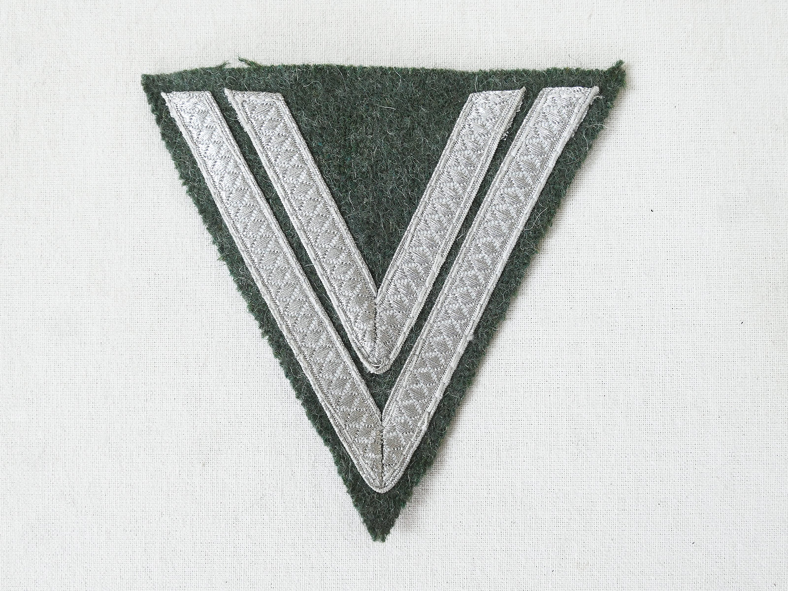 Wehrmacht Heer M40 Obergefreitenwinkel Dienstgrad Winkel Obergefreiter f. Feldbluse