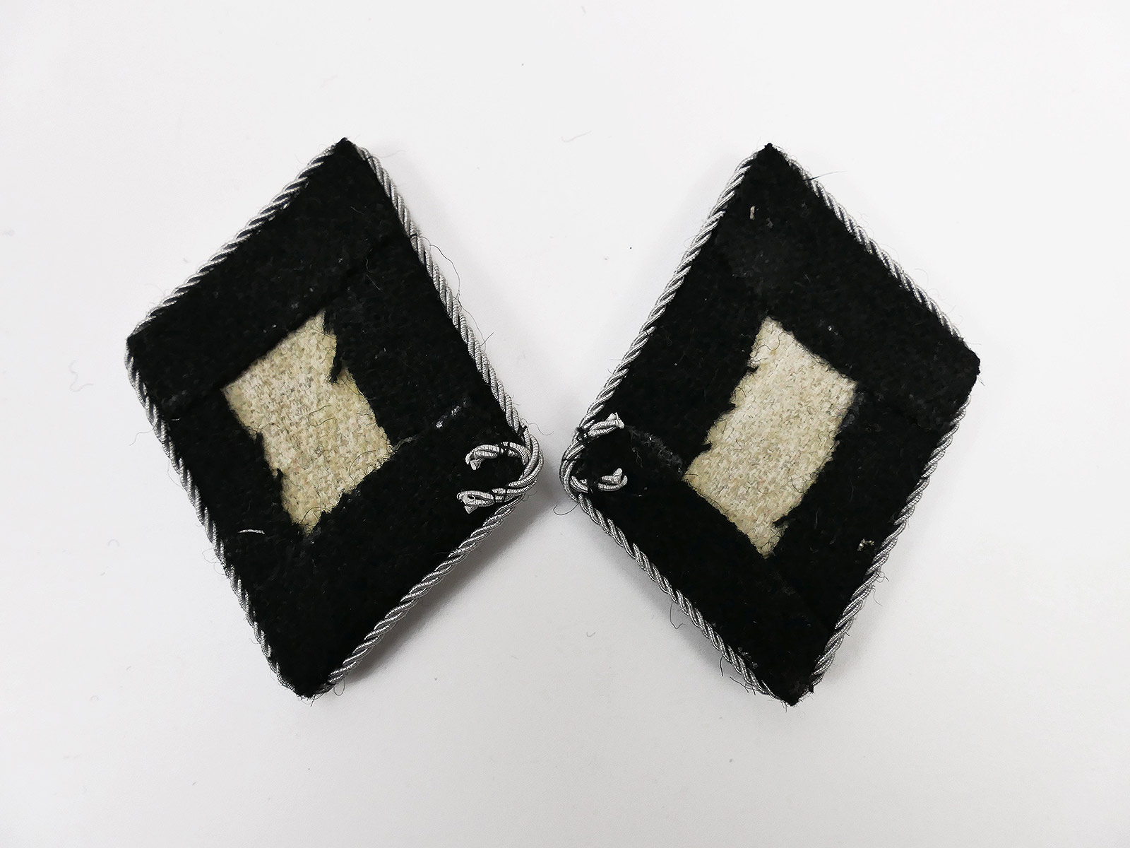 P1646911