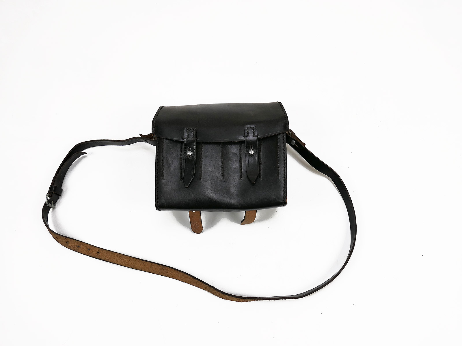 Wehrmacht SigPi Leuchtpatronentasche Leder mit Trageriemen Signal Flare pouch