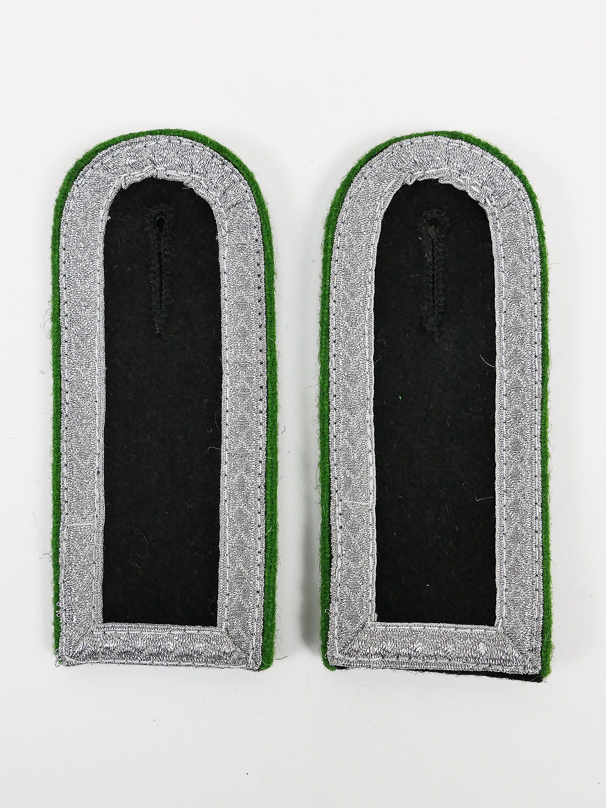 P1635485 Waffen SS Gebirgsjäger Schulterklappen Scharführer Schulterstücke für Feldbluse