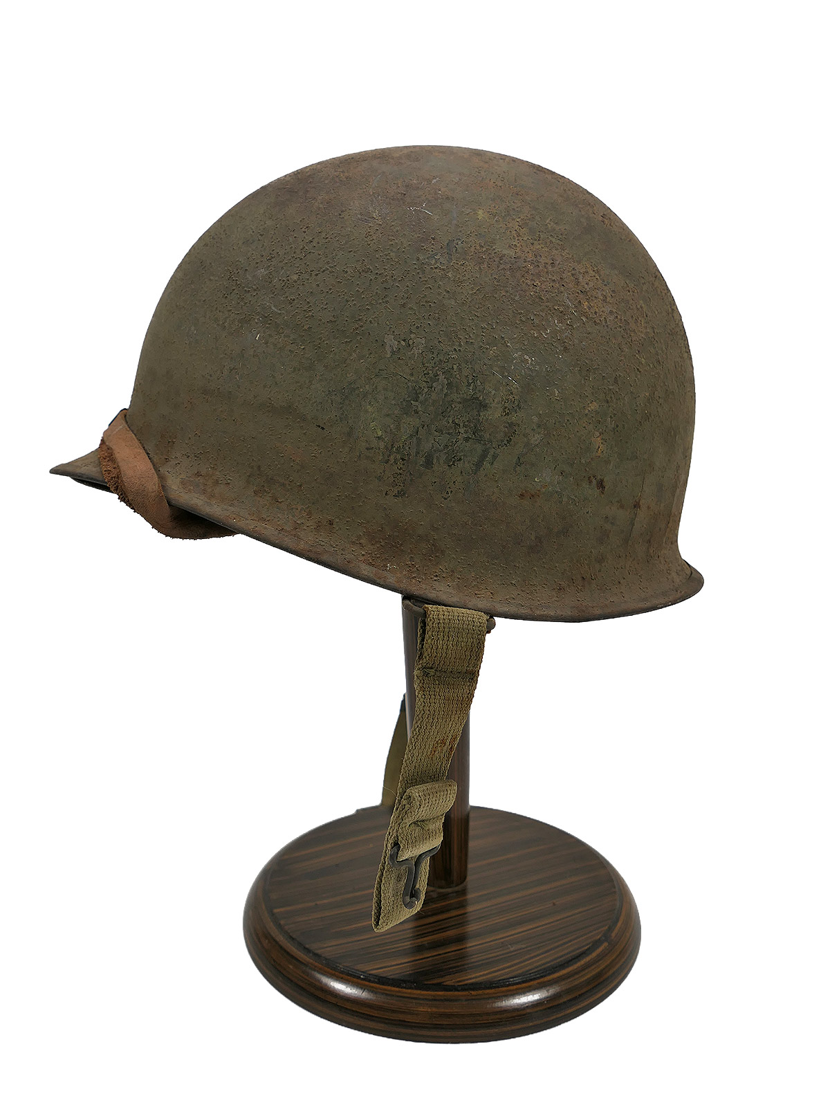 US ARMY WW2 M1 Front Seam Helmet Stahlhelm mit Liner / Kinnriemen COLLECTION BATTLE WORN