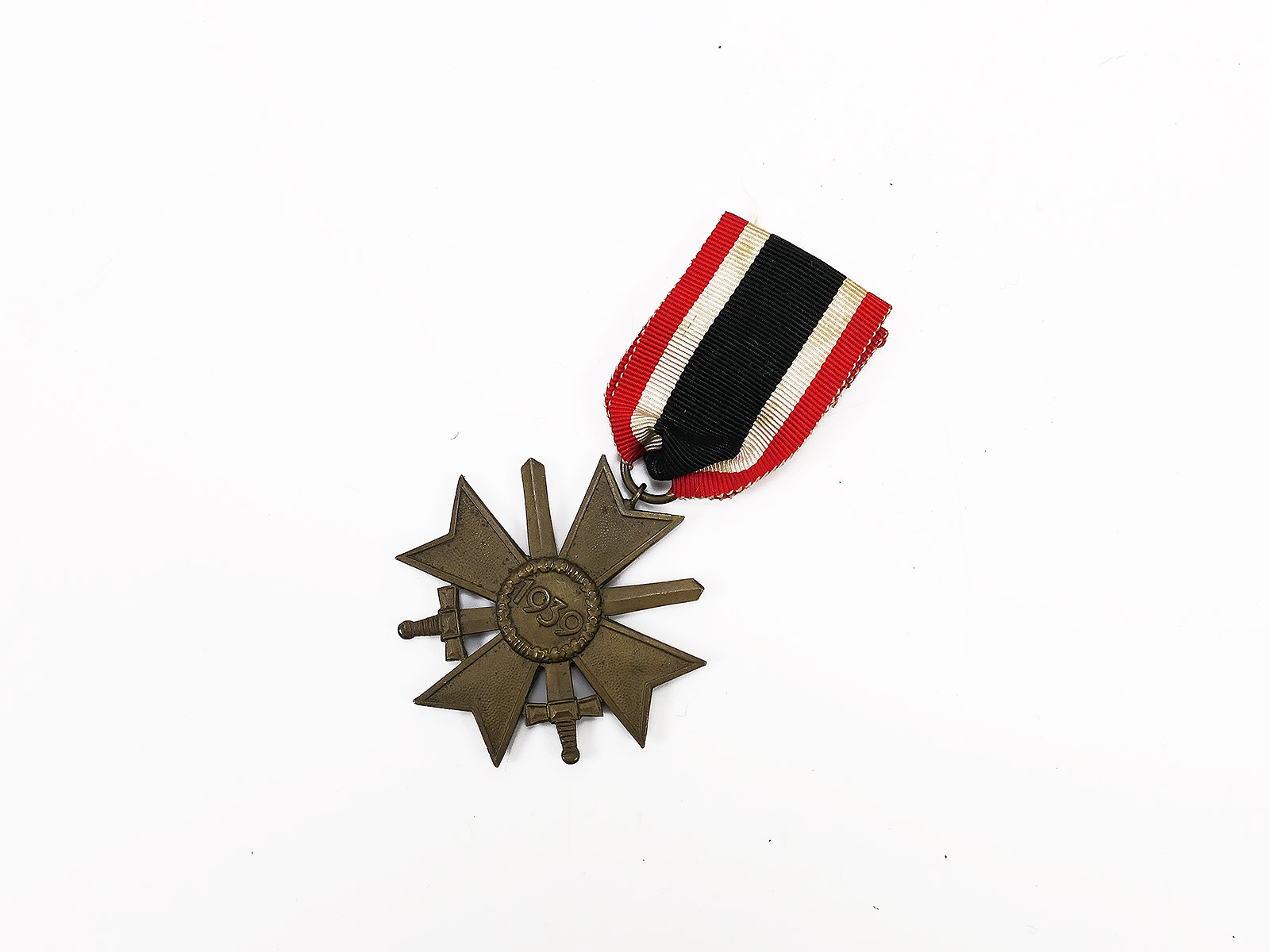 Kriegsverdienstkreuz 2.Klasse mit Schwertern KVK 1939 mit Bandabschnitt