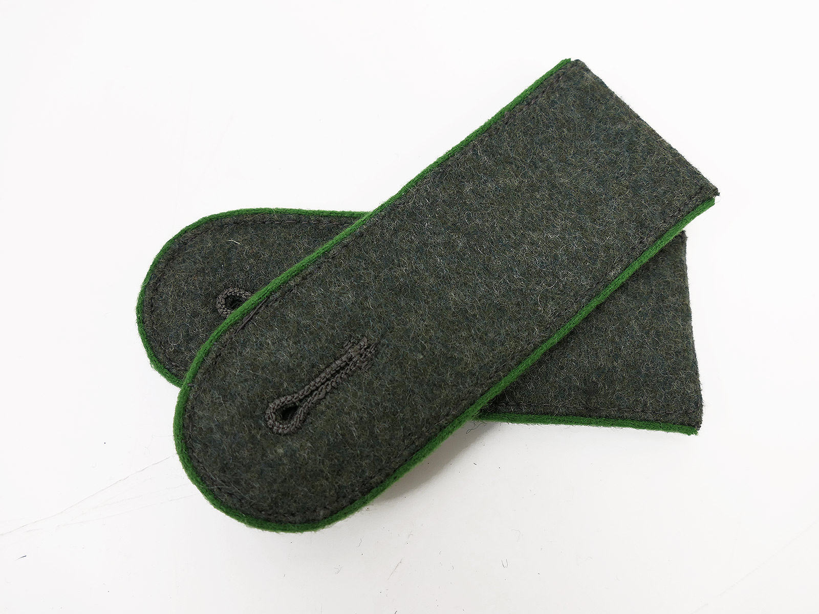 1x Paar Schulterklappen Gebirgsjäger M40 Grün Mannschaften Schulterstücke Janke TOP