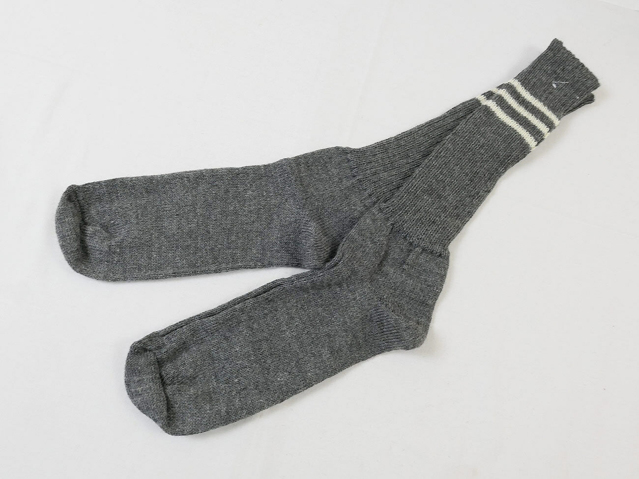 Wehrmacht Wollsocken Stiefelsocke Socken feldgrau mit Größenring Gr.3 (44/45)