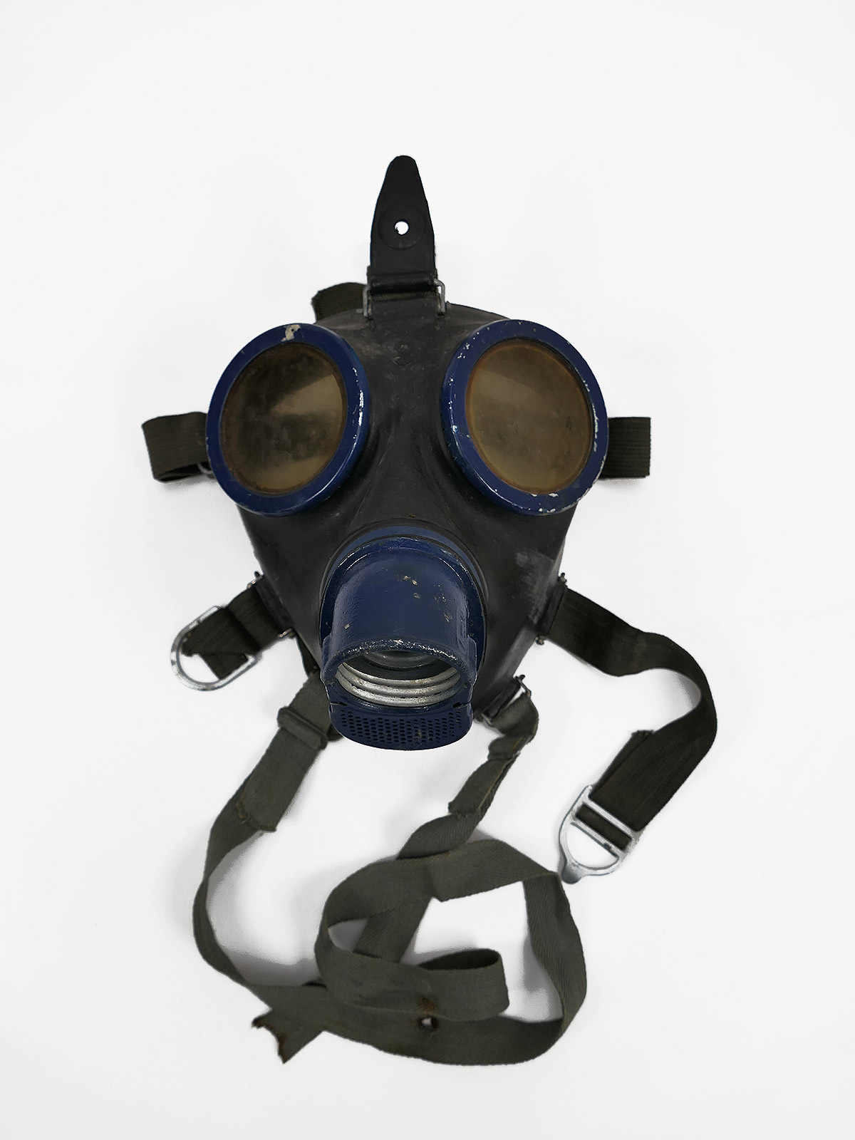 #A/ Wehrmacht Gasmaske Schutzmaske Gr.3 bmw44 Gummi mit WaA