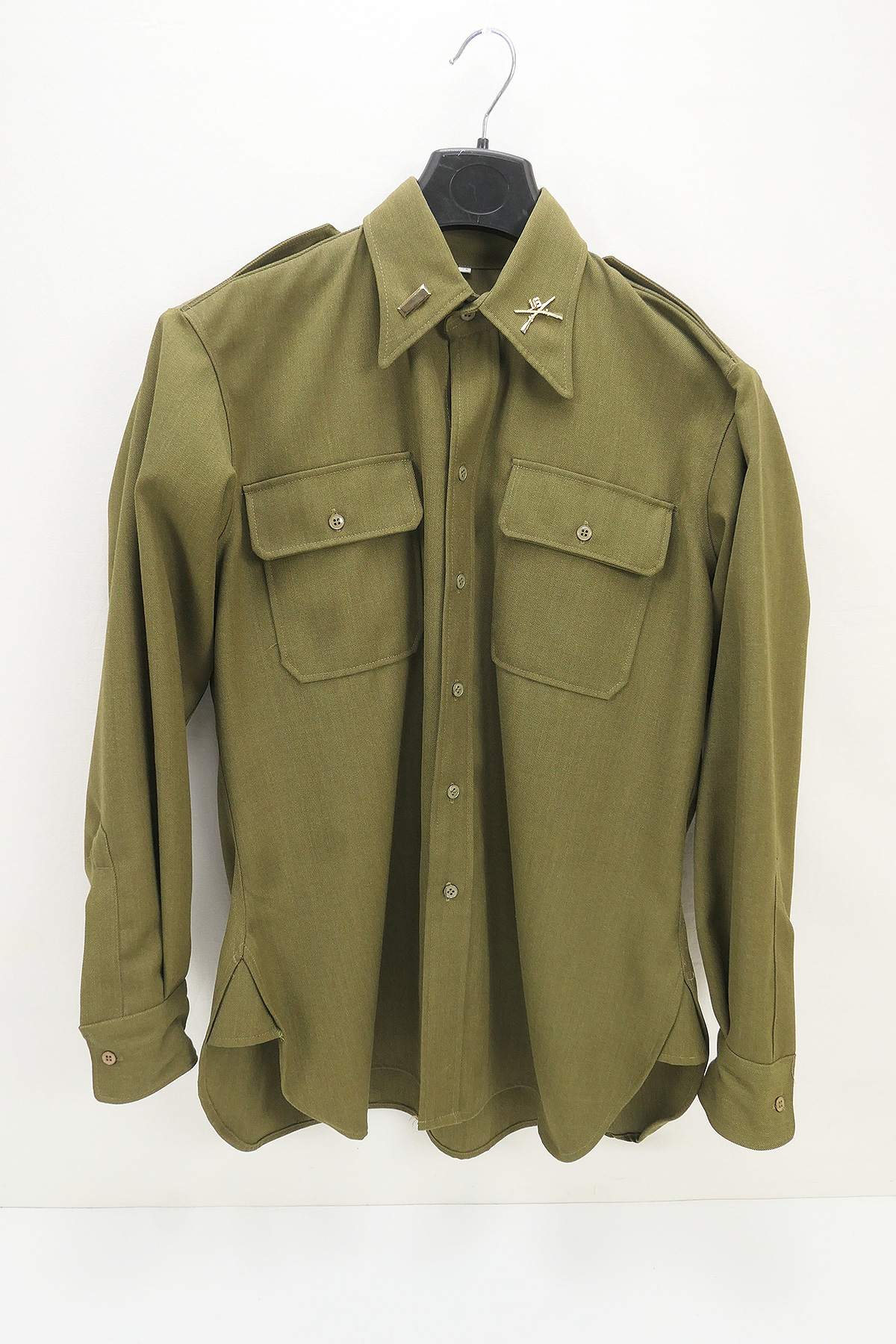 P1540209 US Army Feldhemd M37 Officer Lt. WW2 Wolle senfbraun Top Repro mit Effekten US40