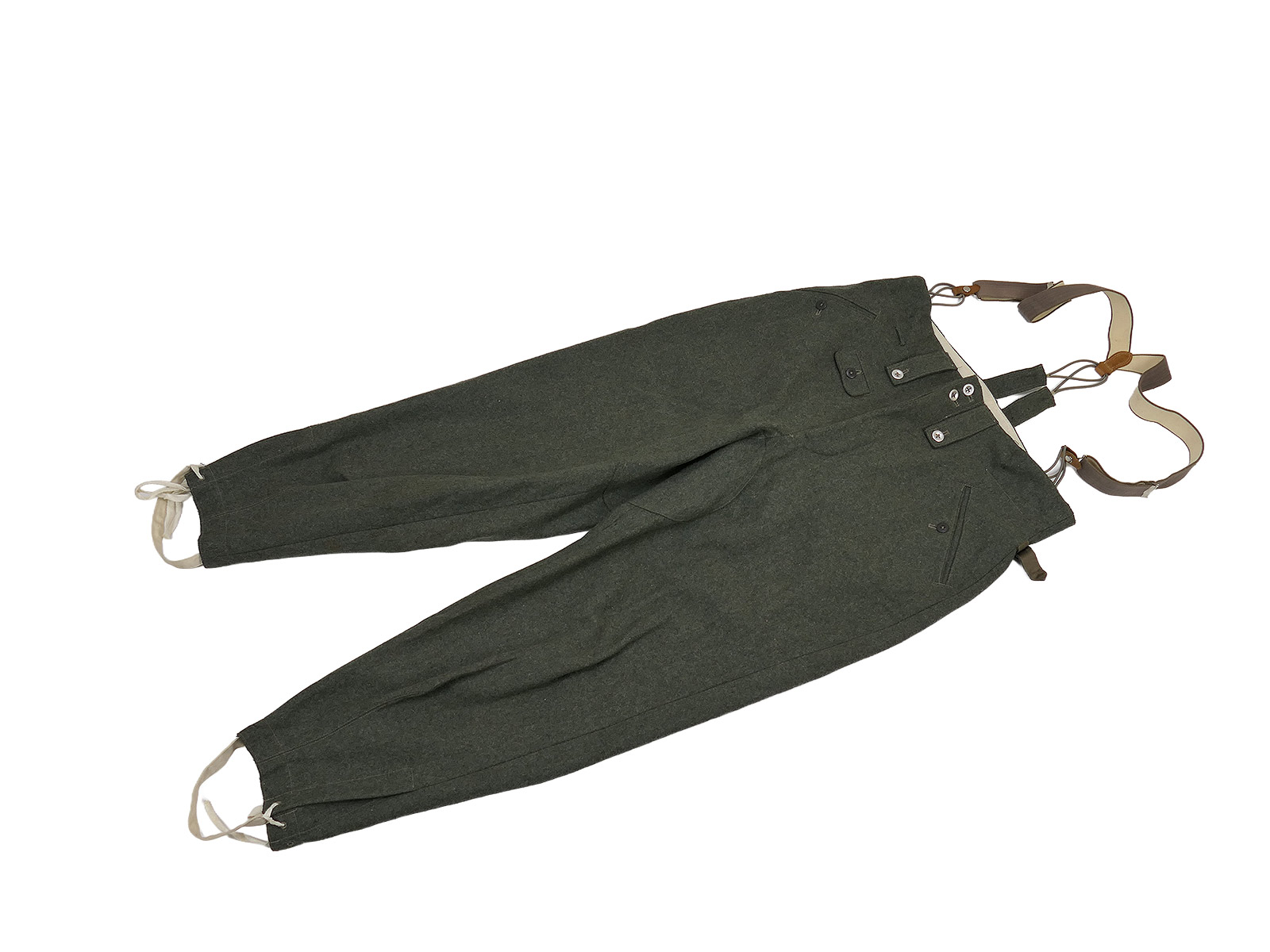 Einzelstück Wehrmacht M43 Keilhose Wollfilz Feldhose feldgrau Uniformhose Gr. 52 mit Hosenträgern BATTLE WORN