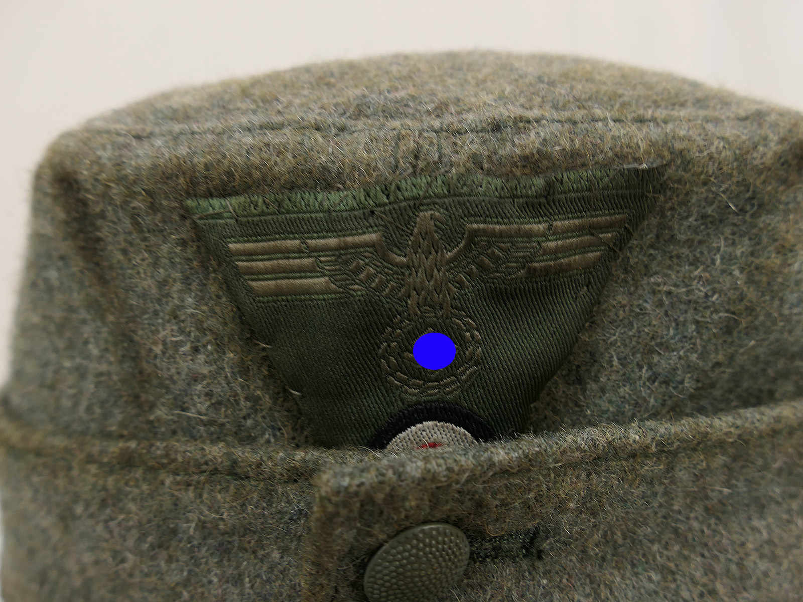 Wehrmacht M43 Feldmütze M1943 mit Trapez Effekten Mützenadler Gr.59/60 BATTLE WORN
